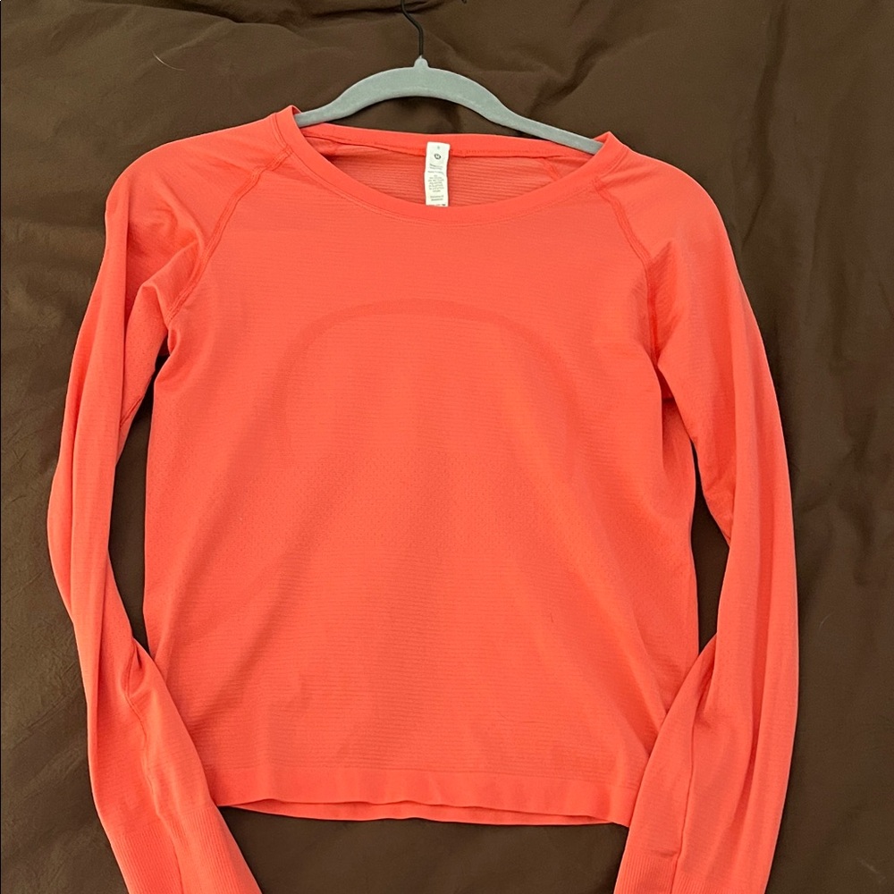 lululemon swiftly tech long sleeve size 8